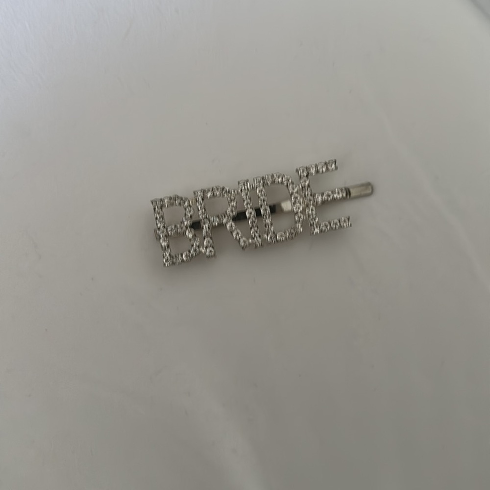 Bride hair clip
